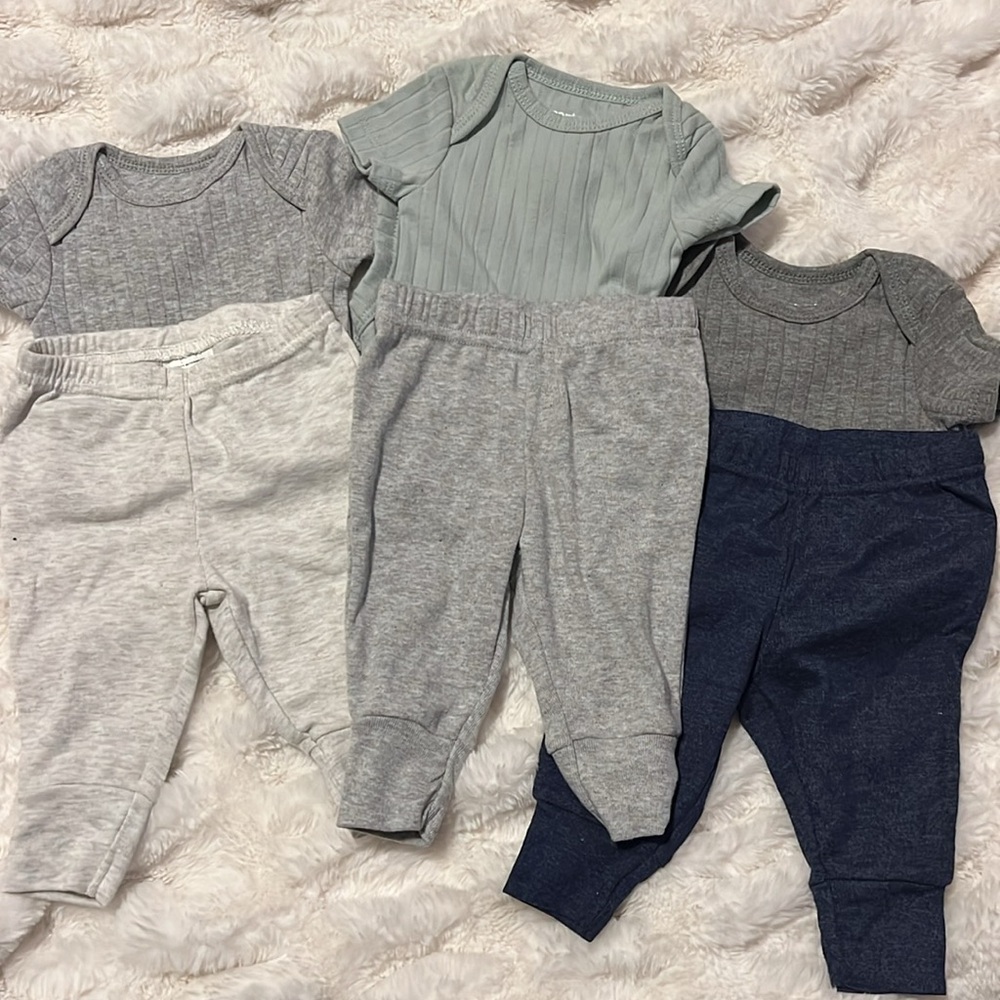 0-3 month bundle - Picture 4 of 6